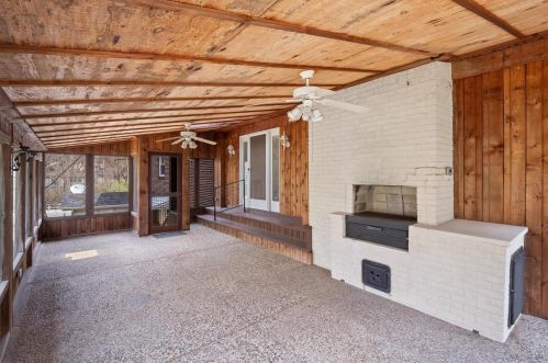 4901 Sefton Dr, Saint Louis MO 63128-2918 exterior