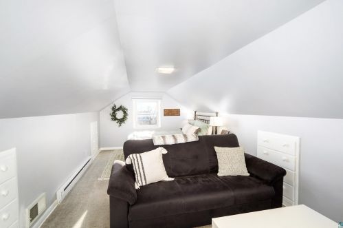 2717 9th St, Duluth MN 55806-1154 exterior