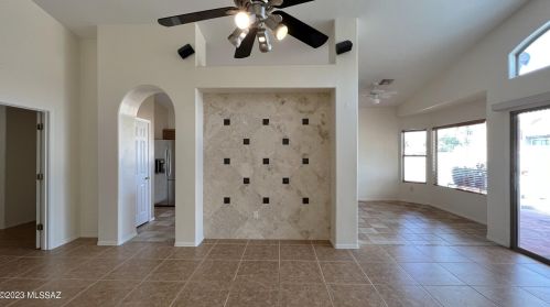 5756 Cortaro Crossing Dr, Tucson AZ  85742-8128 exterior