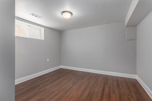 1031 92nd St, Chicago IL 60617-3839 exterior