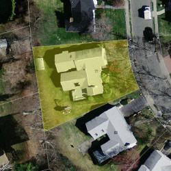 77 Redwood Rd, Newton MA 02459-3124 aerial view