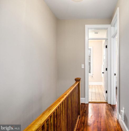 1448 D St, Washington DC  20002-5402 exterior