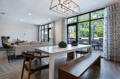 775 Juniper St, Atlanta GA  30308-1310 exterior