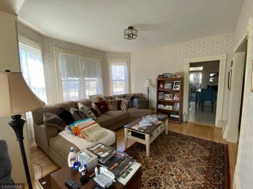 403 6th St, Fosston MN 56542-1106 exterior