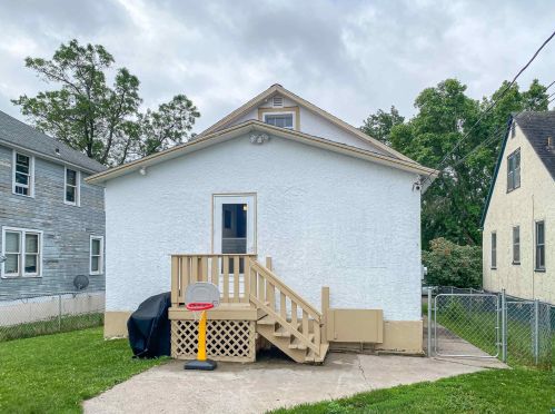 117 White St, Ely MN 55731-1248 exterior