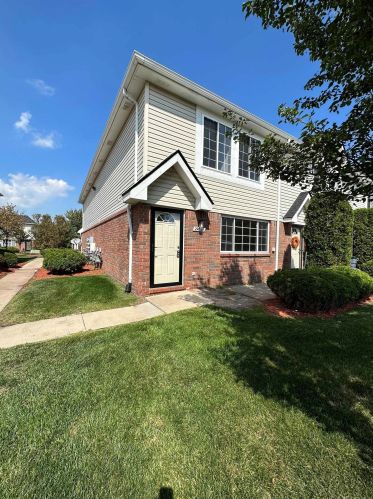 29839 Cathy Ln, New Baltimore MI  48047-5734 exterior