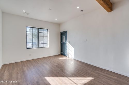 823 Arizona Ave, Tucson AZ  85705-7733 exterior