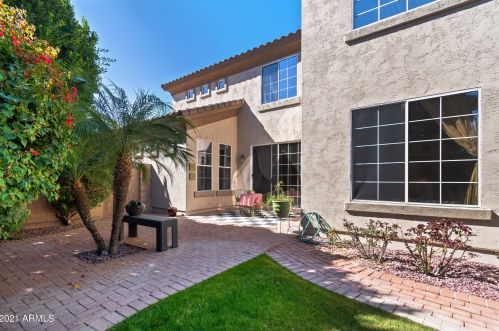 2042 Carla Vis Dr, Chandler AZ 85225-5269 exterior