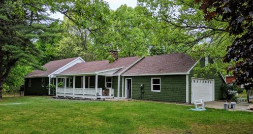 3763 2nd St, Kalamazoo, MI 49009-7521