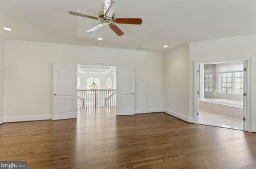 5802 Bent Twig Rd, Mc Lean VA 22101-1806 exterior