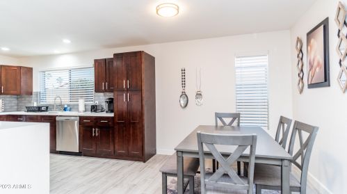 2840 Charleston Ave, Phoenix AZ 85032-9550 exterior