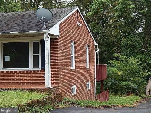 2558 Hillside Dr, Huntingtown MD 20639-9409 exterior