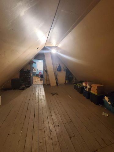 2132 15th Pl, Milwaukee WI  53215-2654 exterior