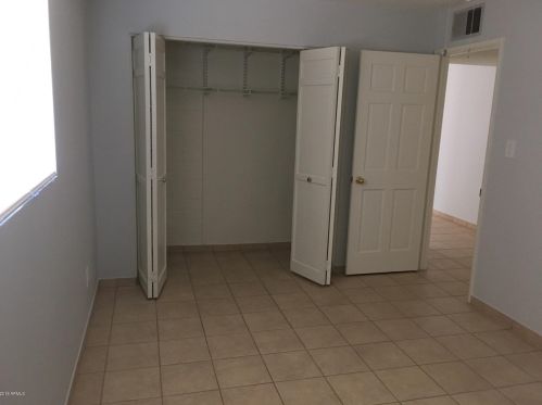 10808 12th St, Phoenix AZ  85020-1131 exterior