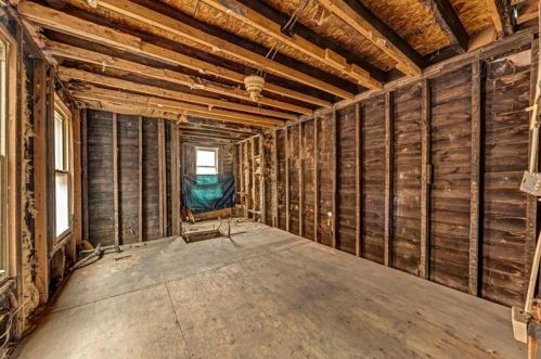 3420 Ligonier St, Pittsburgh PA 15201-1329 exterior