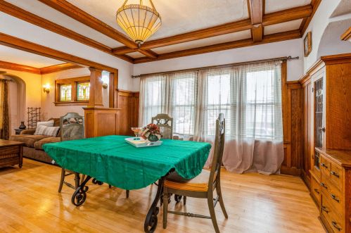 1029 57, Milwaukee WI 53214-3307 exterior