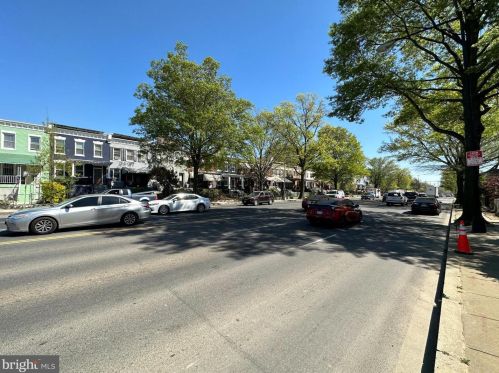 2422 Capitol St, Washington DC 20003-1700 exterior