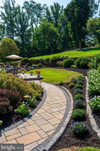 101 Indian Springs Dr, Media PA 19063-5622 exterior