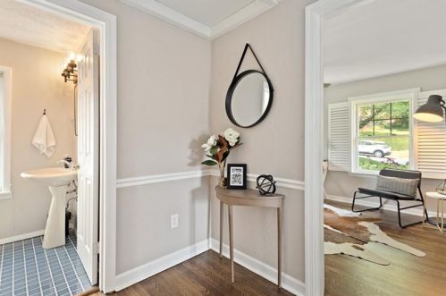 226 Columbia Dr, Pittsburgh PA  15236-4431 exterior