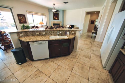 1175 Calle Artistica, Green Valley AZ 85614-6161 exterior