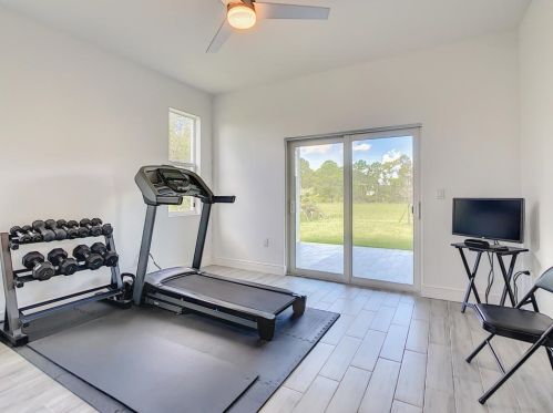 2588 Edgarce St, Fort Pierce FL  34953-2726 exterior