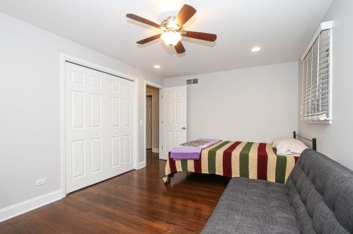 510 Adams St, Elmhurst IL  60126-4663 exterior