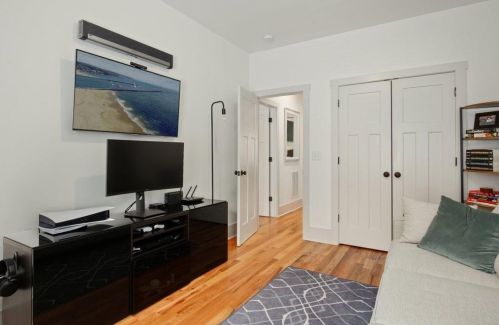 1136 Indale Pl, Atlanta GA  30310-3721 exterior