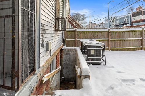 1212 16 St, Washington DC 20002-2502 exterior