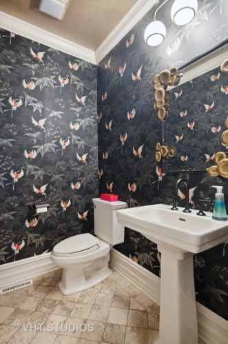 832 Colfax Ave, Elmhurst IL 60126-4535 exterior