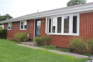 614 2nd St, Hummelstown, PA 17036-1227