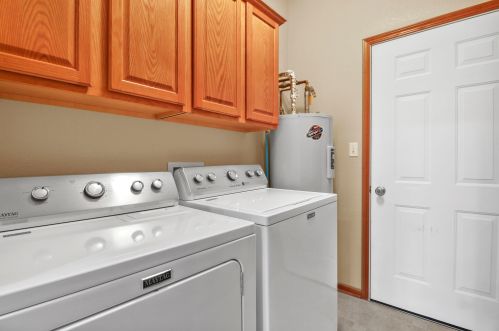 5353 Butterfield Way, Milwaukee WI  53221-3249 exterior