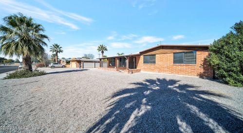 8321 Julia St, Tucson, AZ 85710-4217