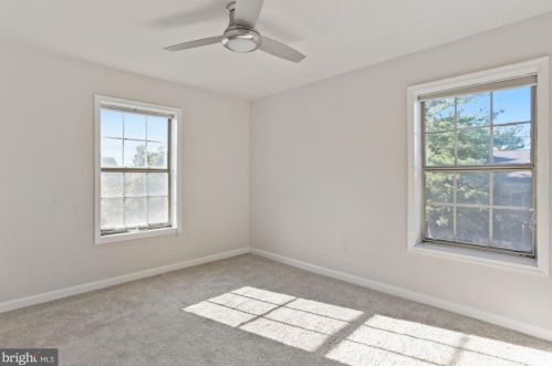 1454 Mclean Mews Ct, Mc Lean VA  22101-3824 exterior