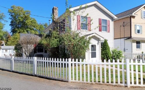 86 Shore Rd, Parsippany, NJ 07834-1151