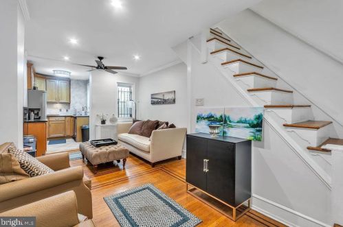 1830 Manning St, Philadelphia PA  19103-5800 exterior