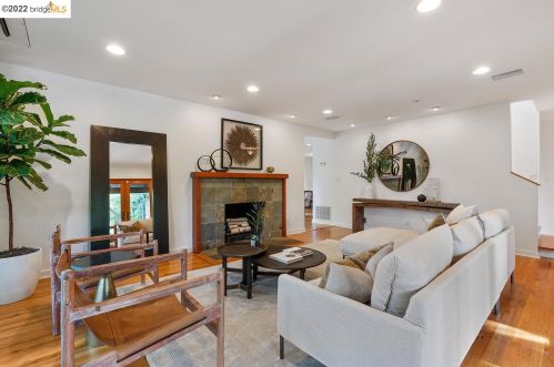 85 Hazel Rd, Berkeley CA 94705-2402 exterior