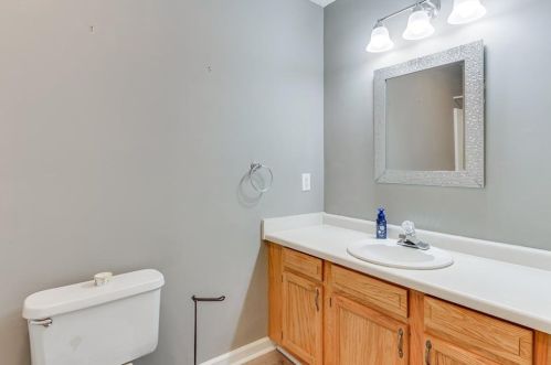 4054 Skyline Dr, Gainesville GA 30501-7662 exterior