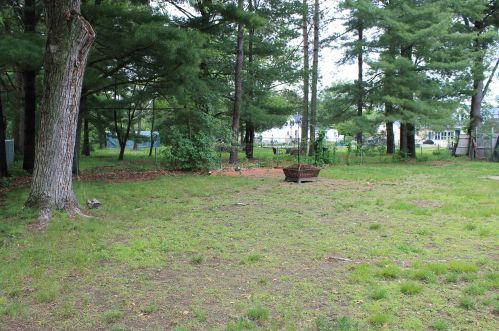 23 Canterbury Rd, Concord NH 03301-5618 exterior