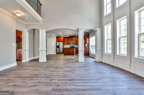 530 Gracelyn Ct, Atlanta GA 30331-9204 exterior