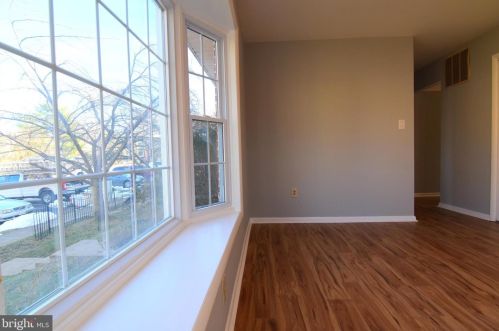 6439 Patience Ct, Alexandria VA 22315-3443 exterior