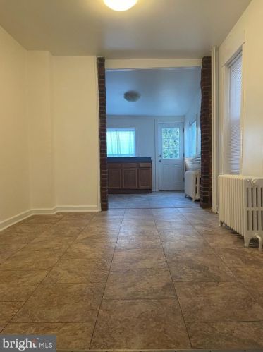 3096 Aramingo Ave, Philadelphia PA 19134-4421 exterior