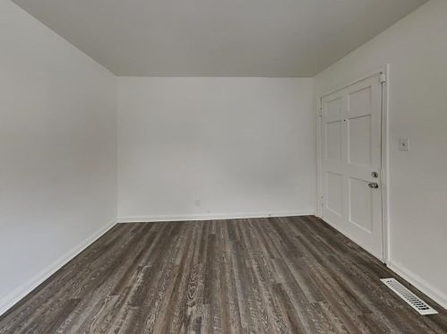 41 Holly Rd, Atlanta GA  30314-2107 exterior