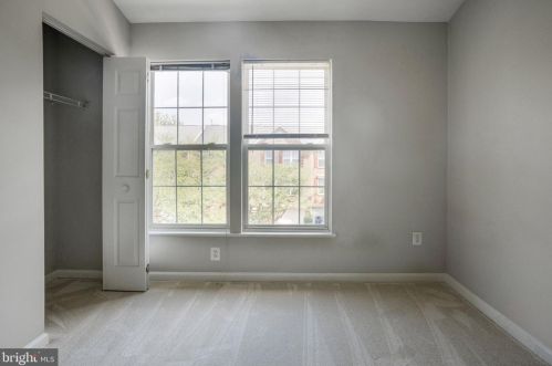 13504 Hayworth Dr, Rockville MD  20854-6395 exterior