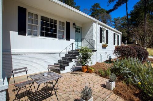 962 Cardova Dr, Atlanta GA 30324-4213 exterior