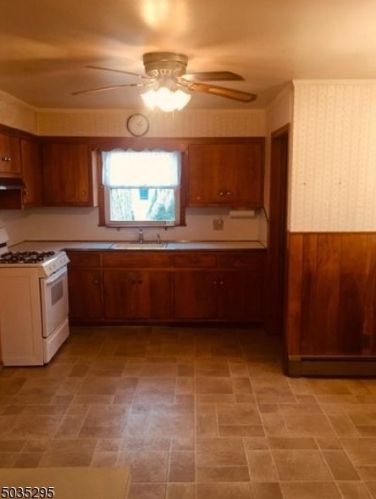 754 Linden Ave, Rahway NJ 07065-3625 exterior