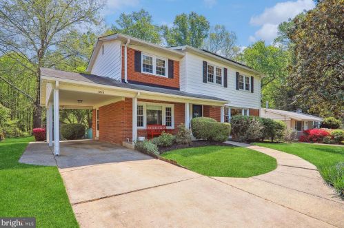 12113 Willow Wood Dr, Silver Spring, MD 20904-2163