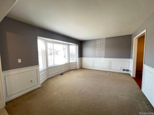 46152 Apple Ln, Macomb Township MI  48044-3401 exterior