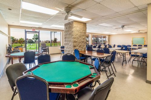 1863 Peach Tree Dr, Chandler AZ 85249-8917 exterior