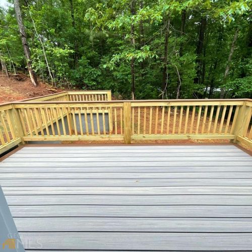 3235 Joe Parker Rd, Gainesville GA 30507-7995 exterior