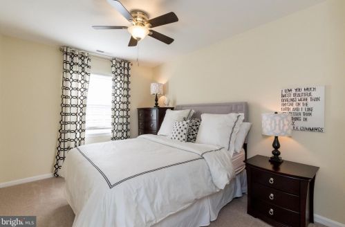 2645 Centennial Ct, Alexandria VA 22311-1304 exterior